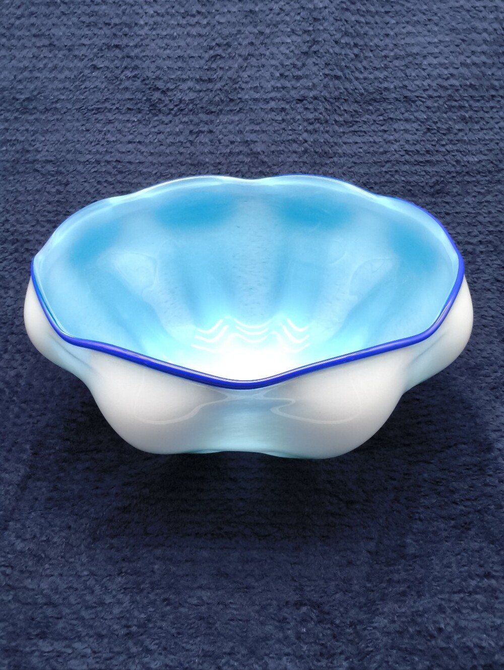 Mark Armstrong Signed Art Glass Ruffled Bowl - Blue & White Opalescent